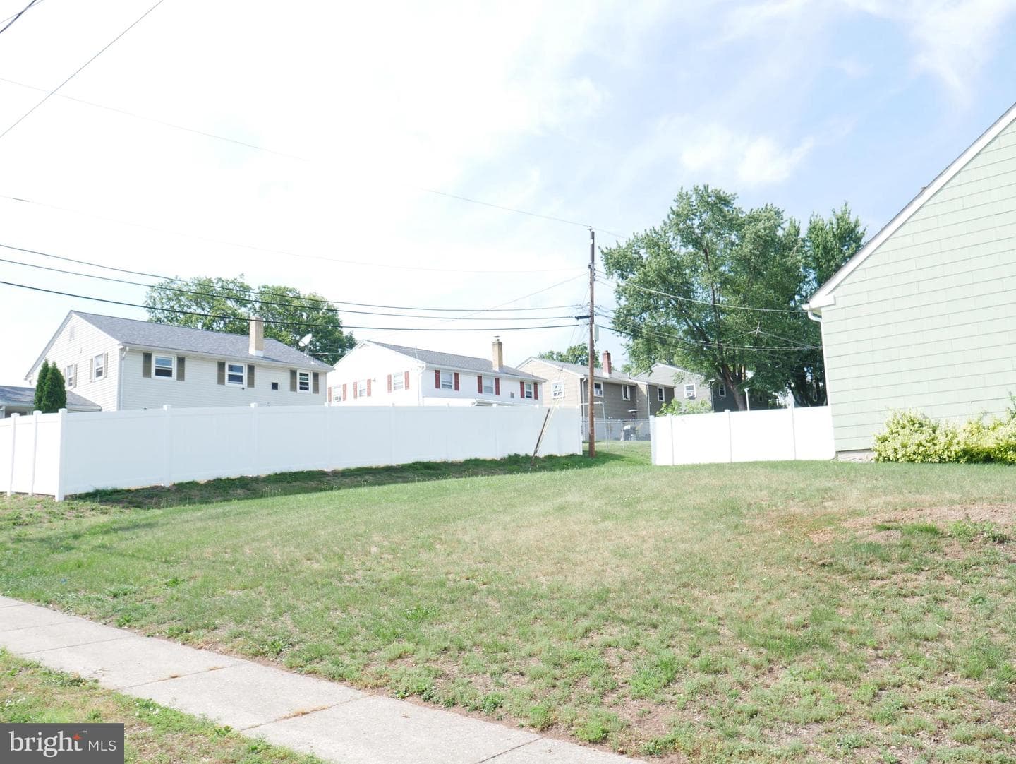 447 Spring Street photo 7
