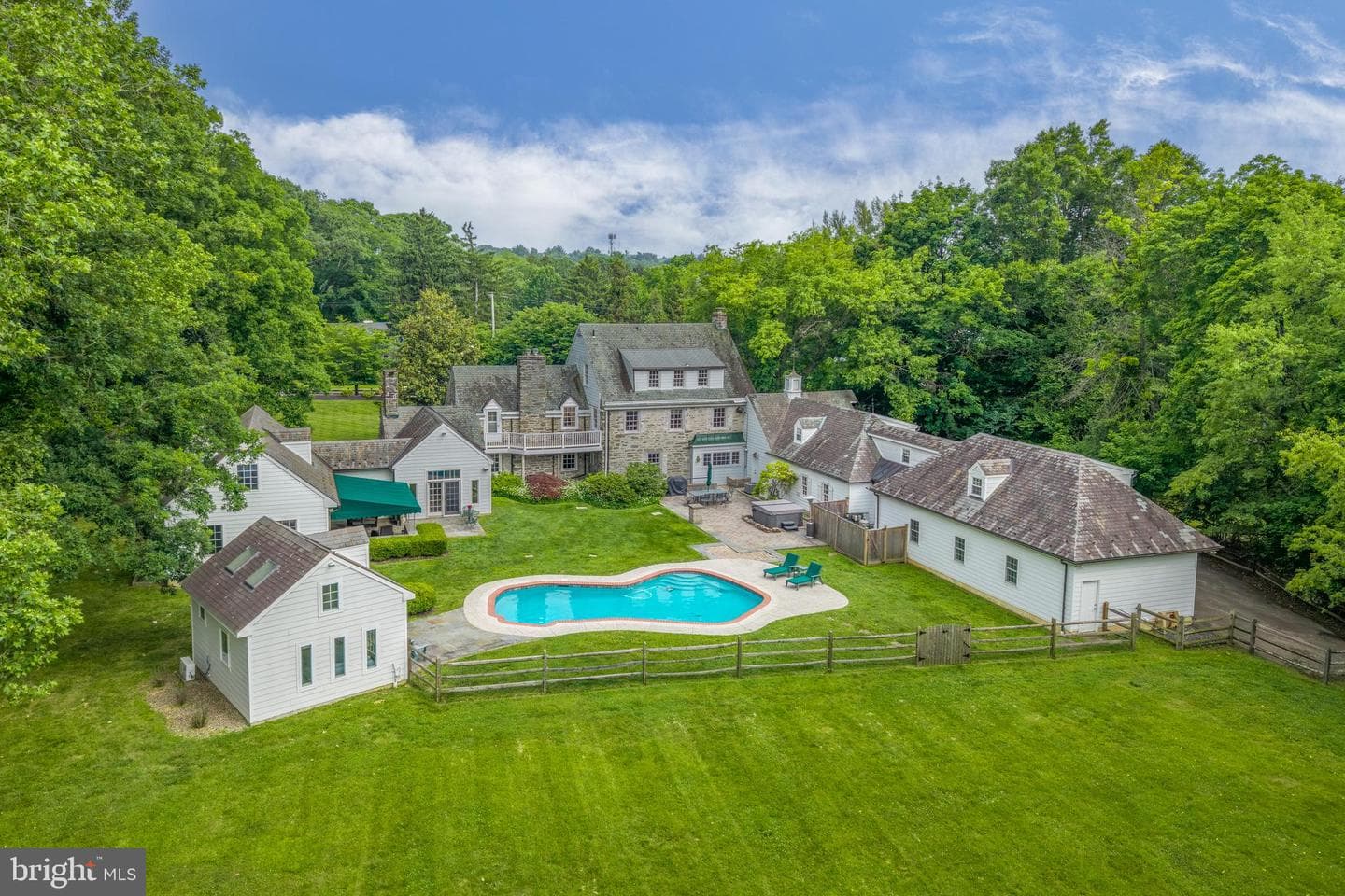 107 E Mill Road, Flourtown