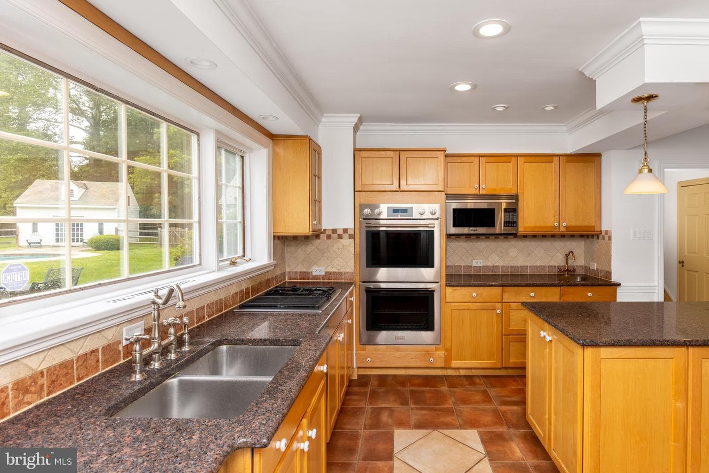 107 E Mill Road photo 5