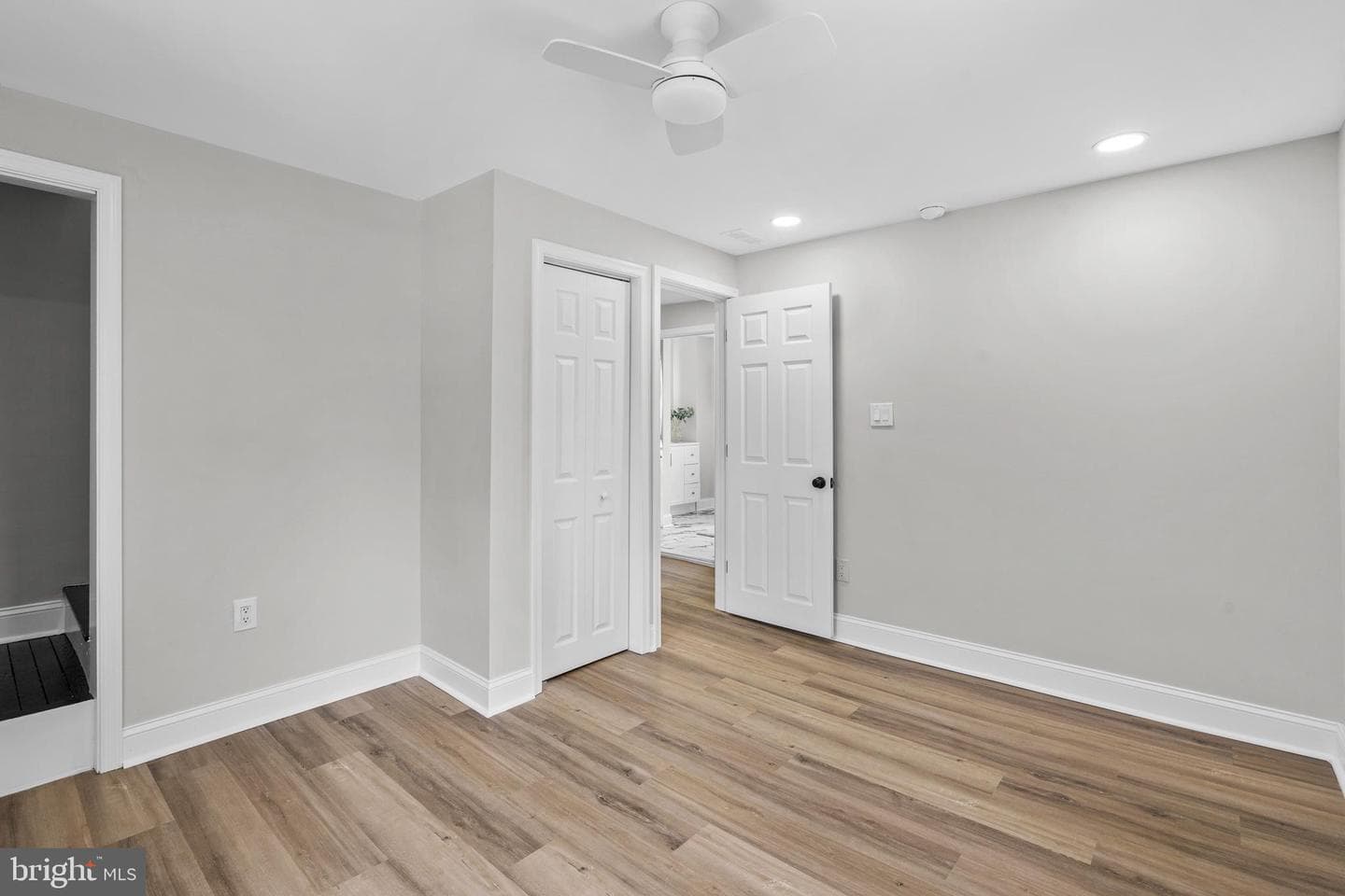 1082 Edge Hill Road photo 31