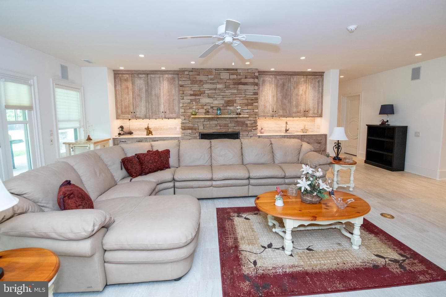 711 Moredon Road photo 101