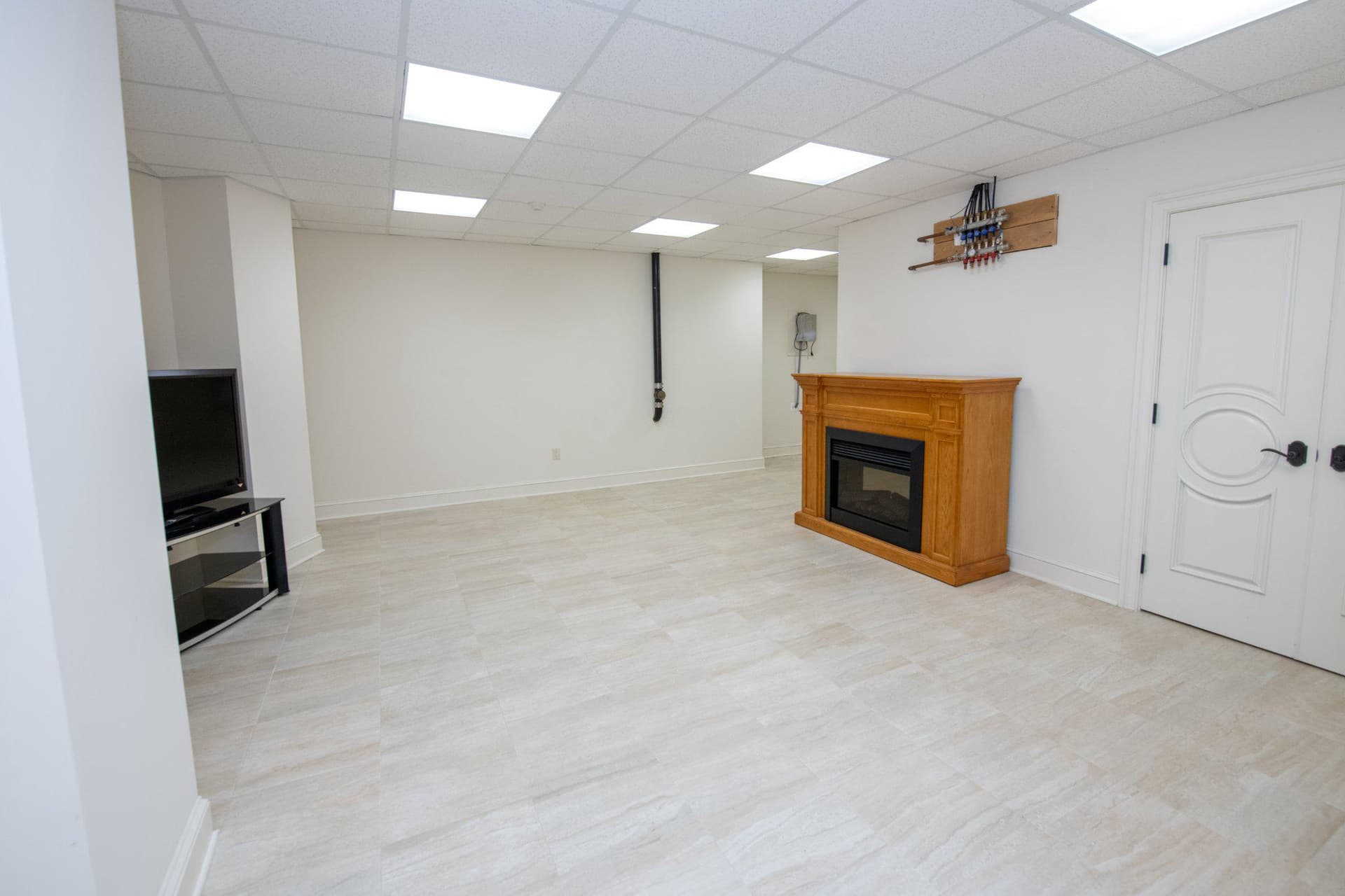 711 Moredon Road photo 102