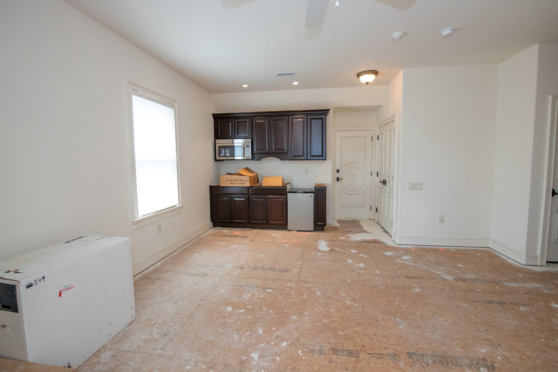 711 Moredon Road photo 134
