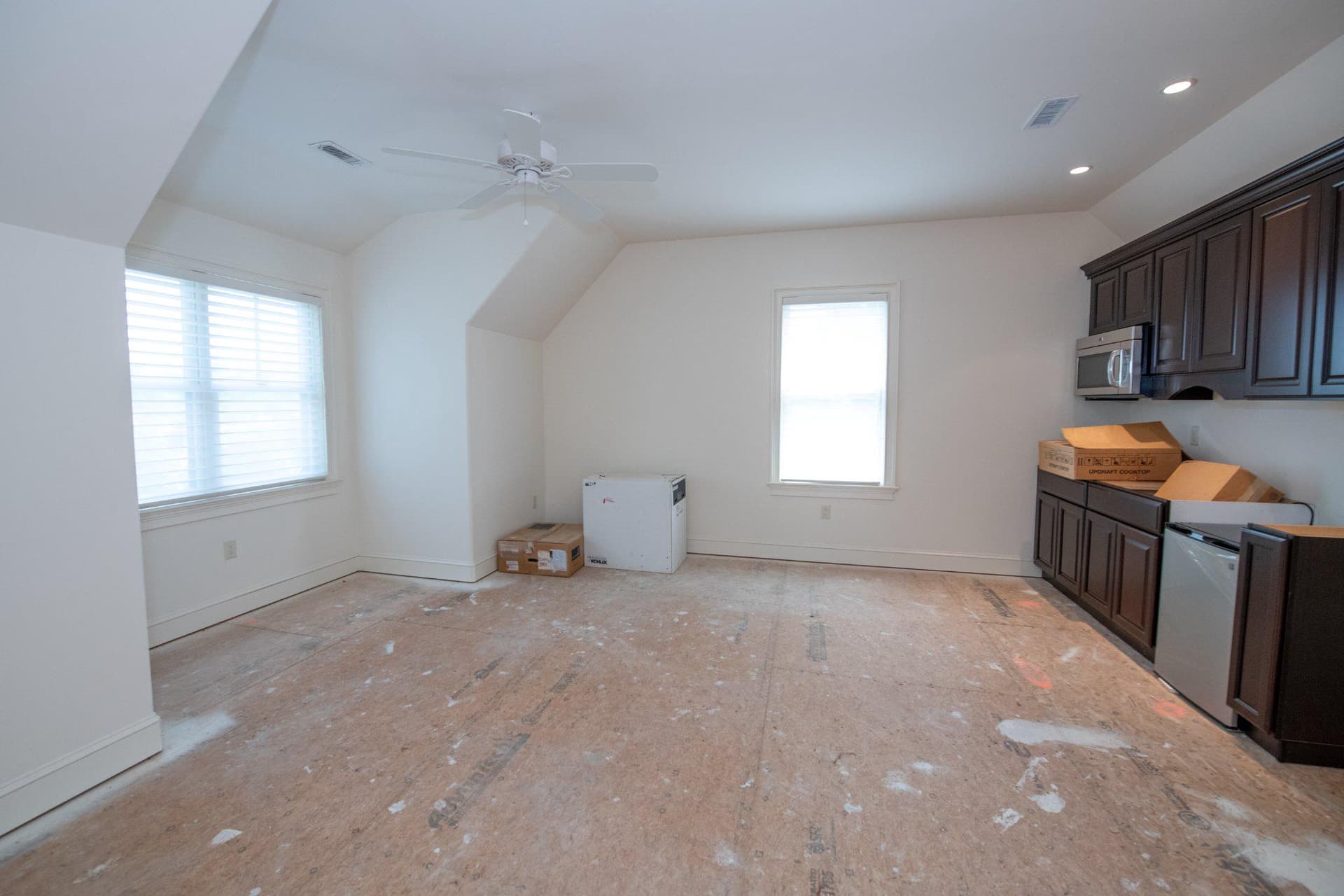 711 Moredon Road photo 136