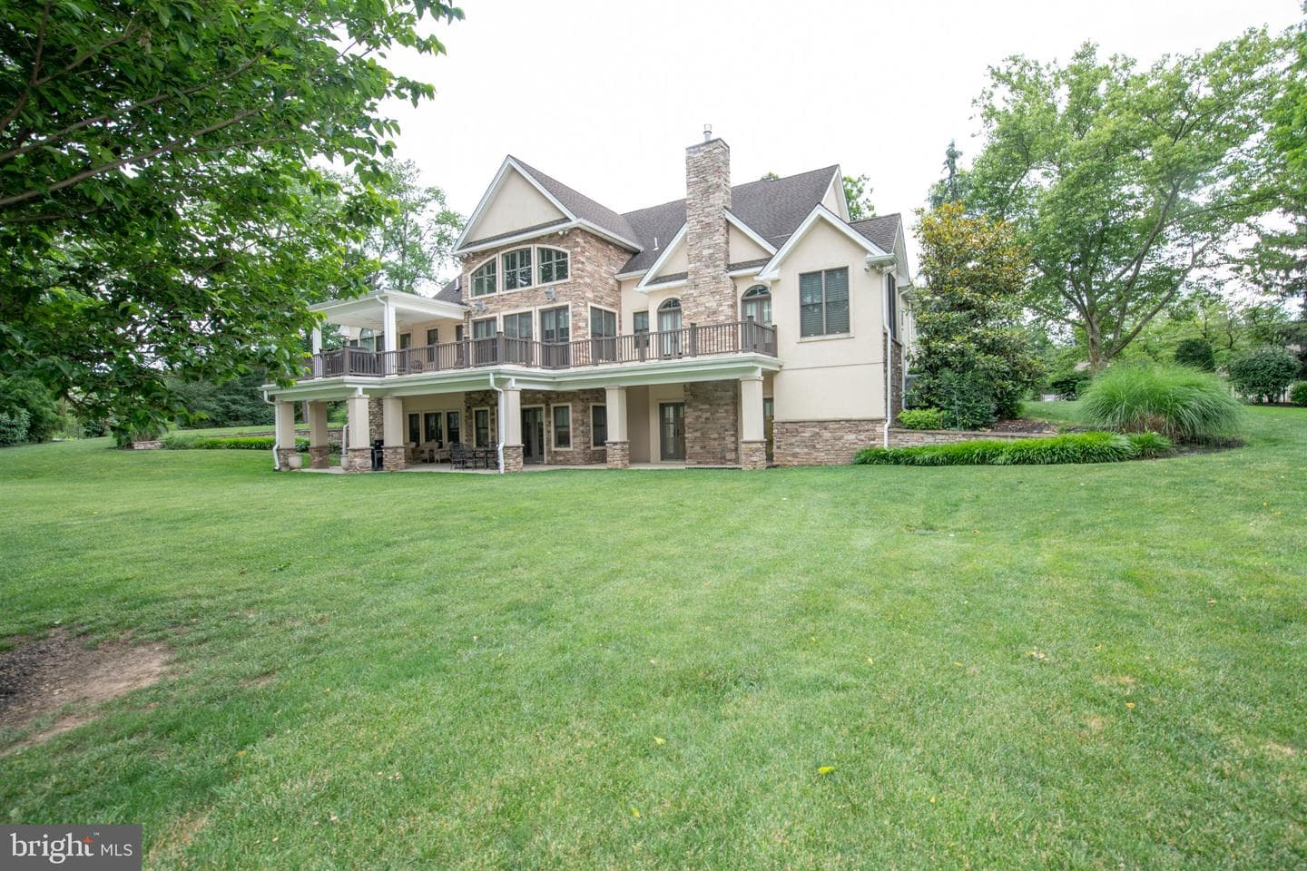 711 Moredon Road photo 17