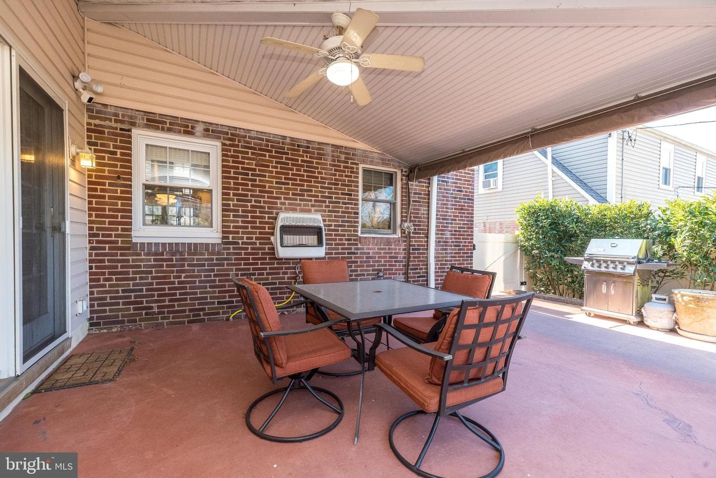 612 Argyle Avenue photo 37