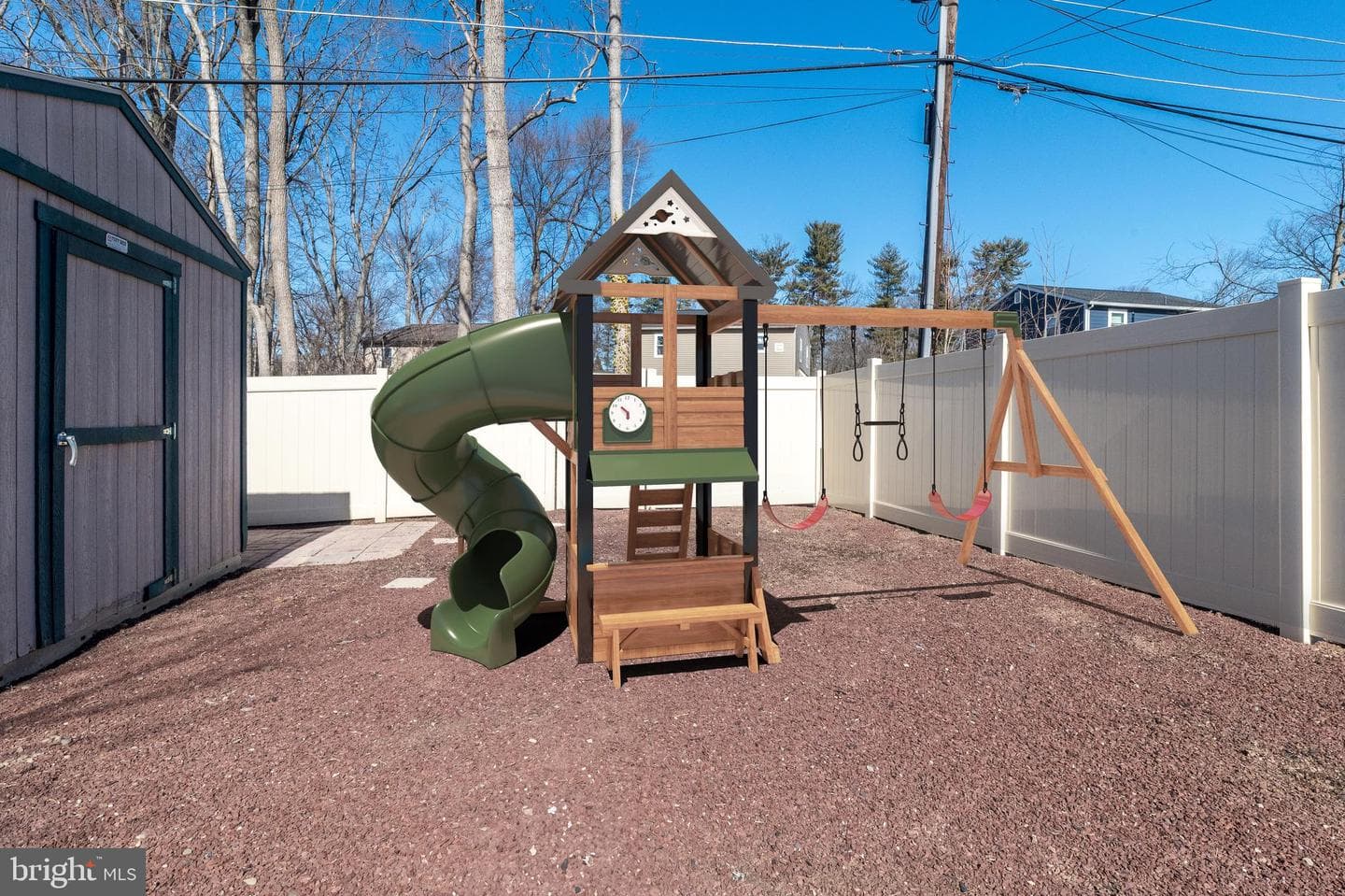 612 Argyle Avenue photo 42