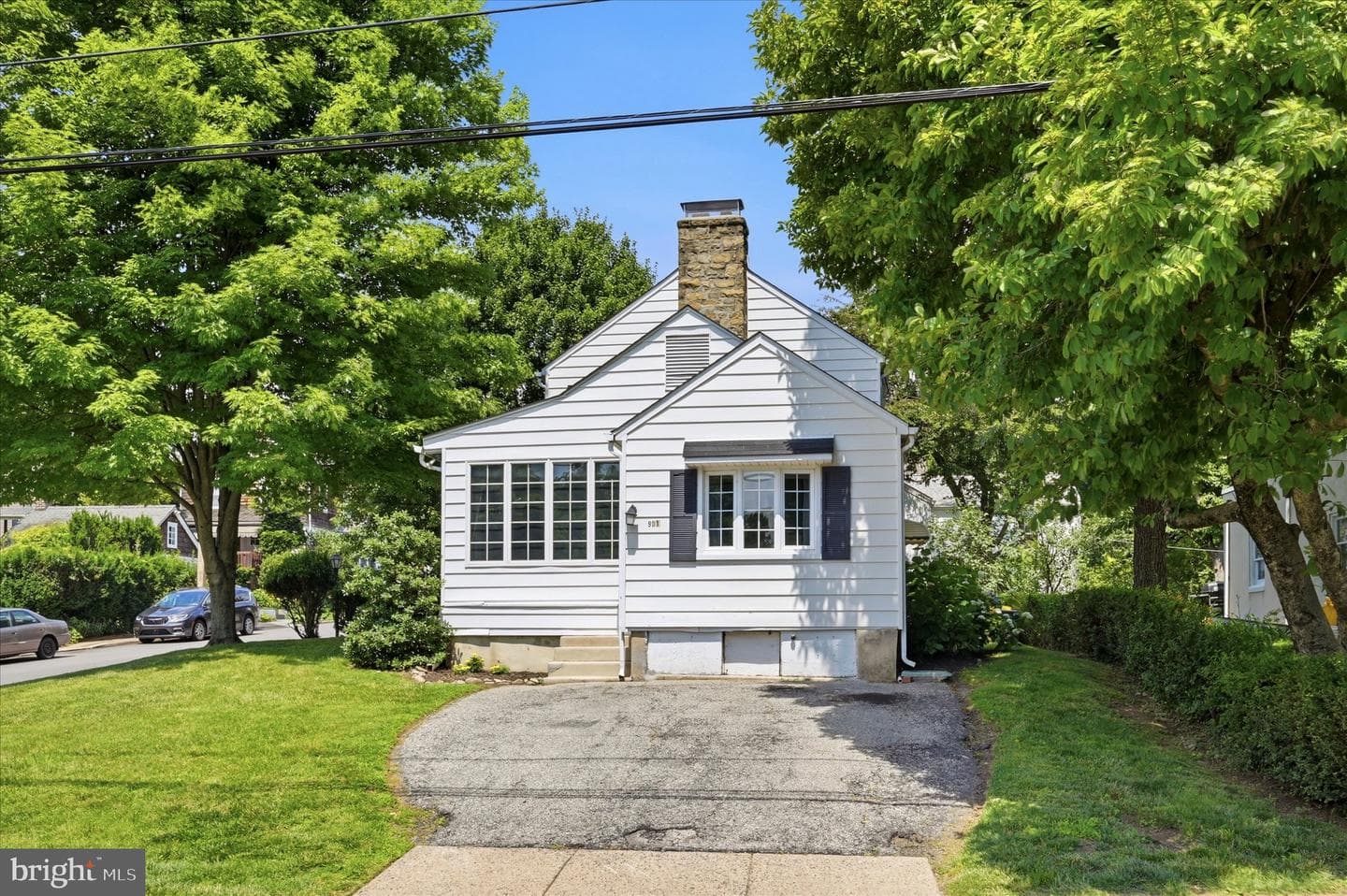 901 E Mermaid photo 2