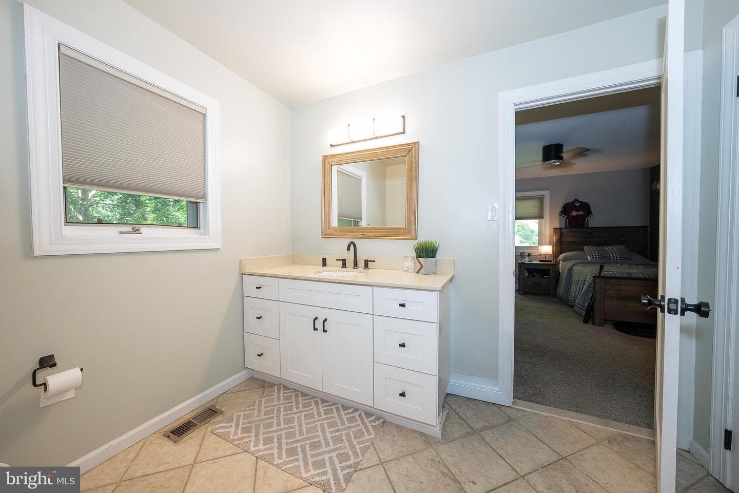 1551 Washington Lane photo 27