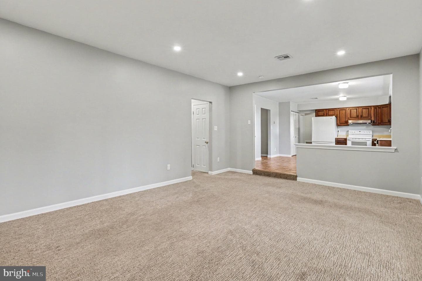 208 N Trooper Road photo 23