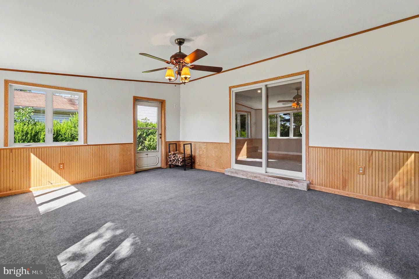 208 N Trooper Road photo 29