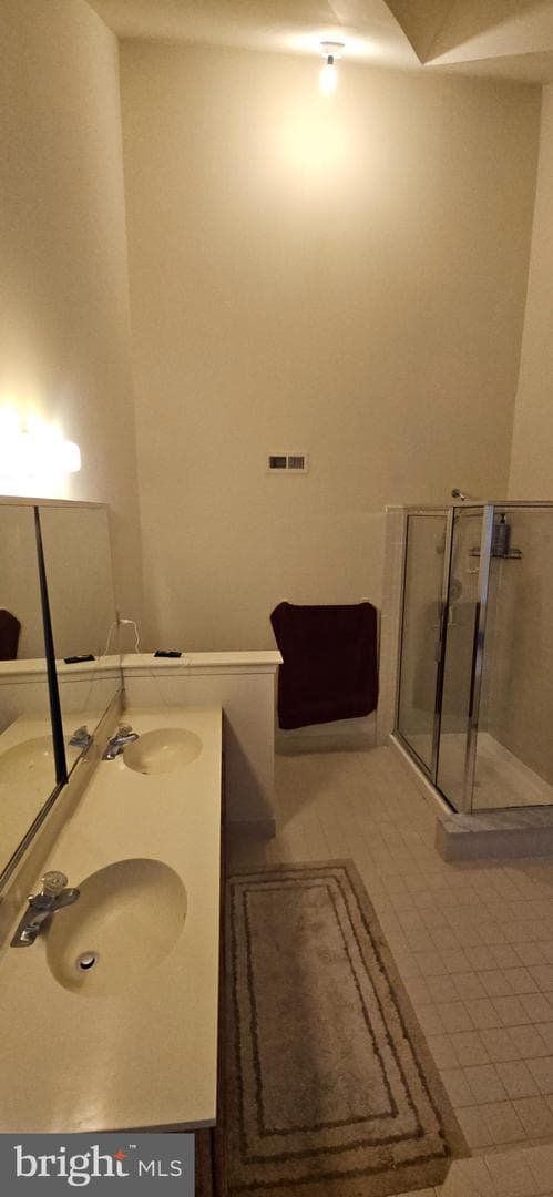 101 Tennyson Lane photo 41