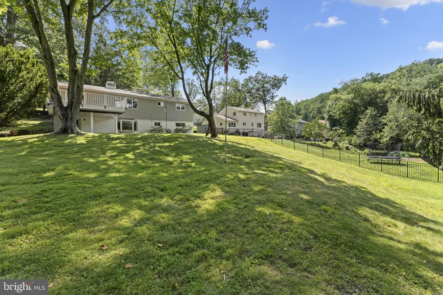 262 Lantern Lane photo 27