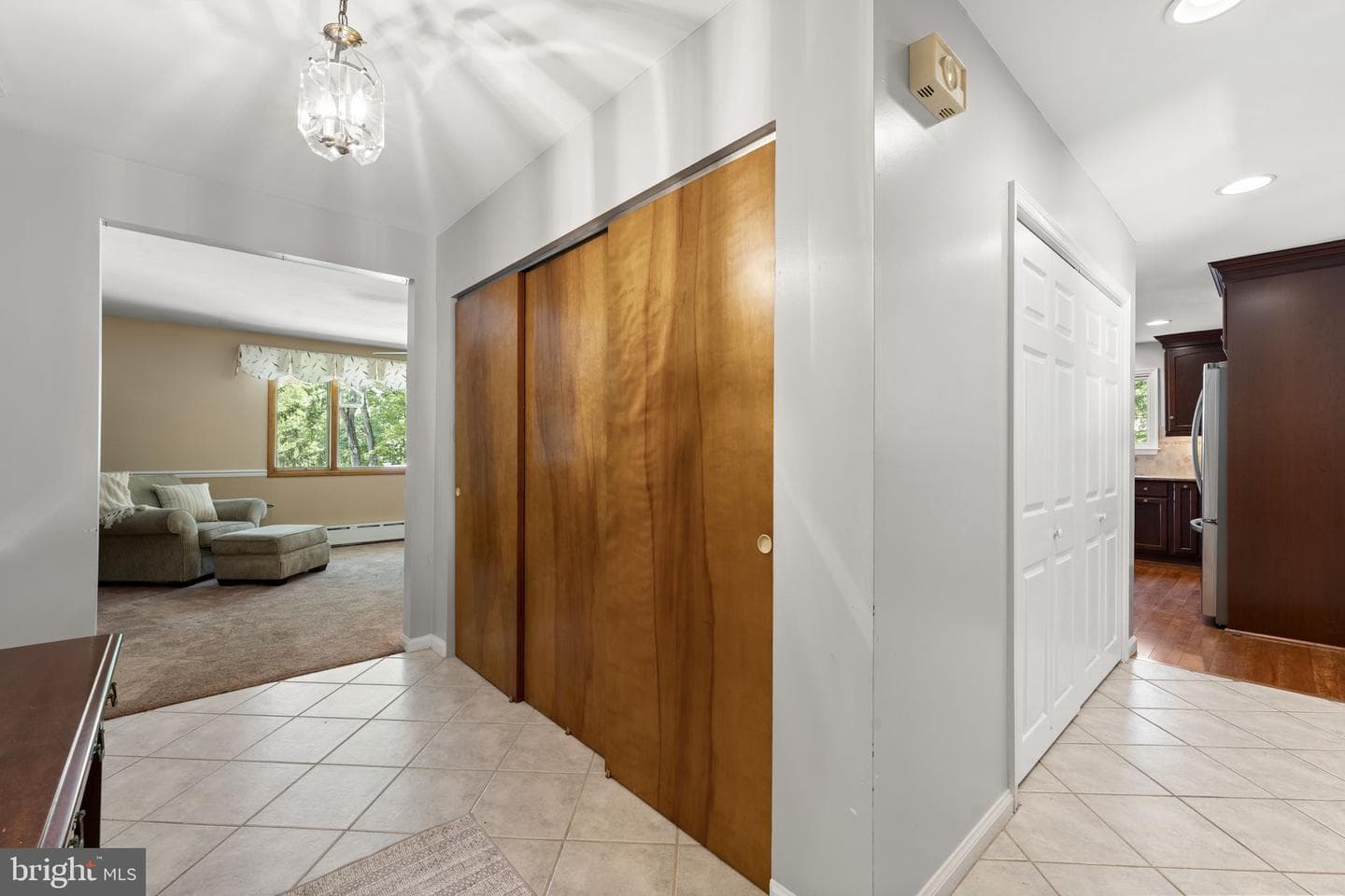 262 Lantern Lane photo 4