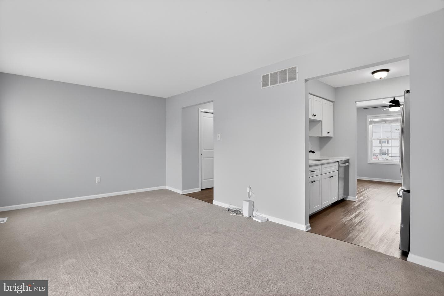 501 Somerset Court photo 13