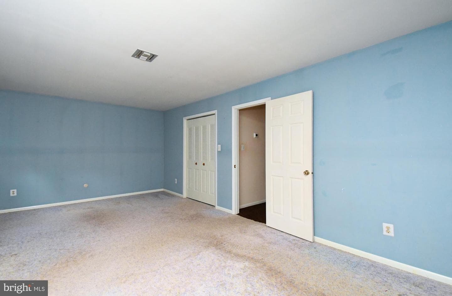 836 N Cedar Road photo 30