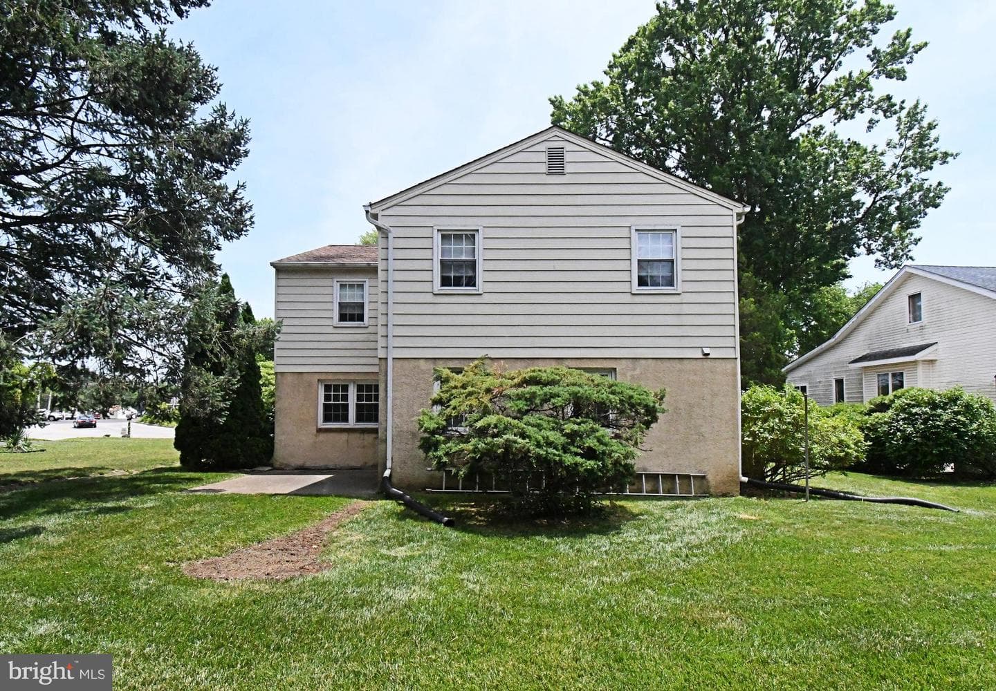 836 N Cedar Road photo 52