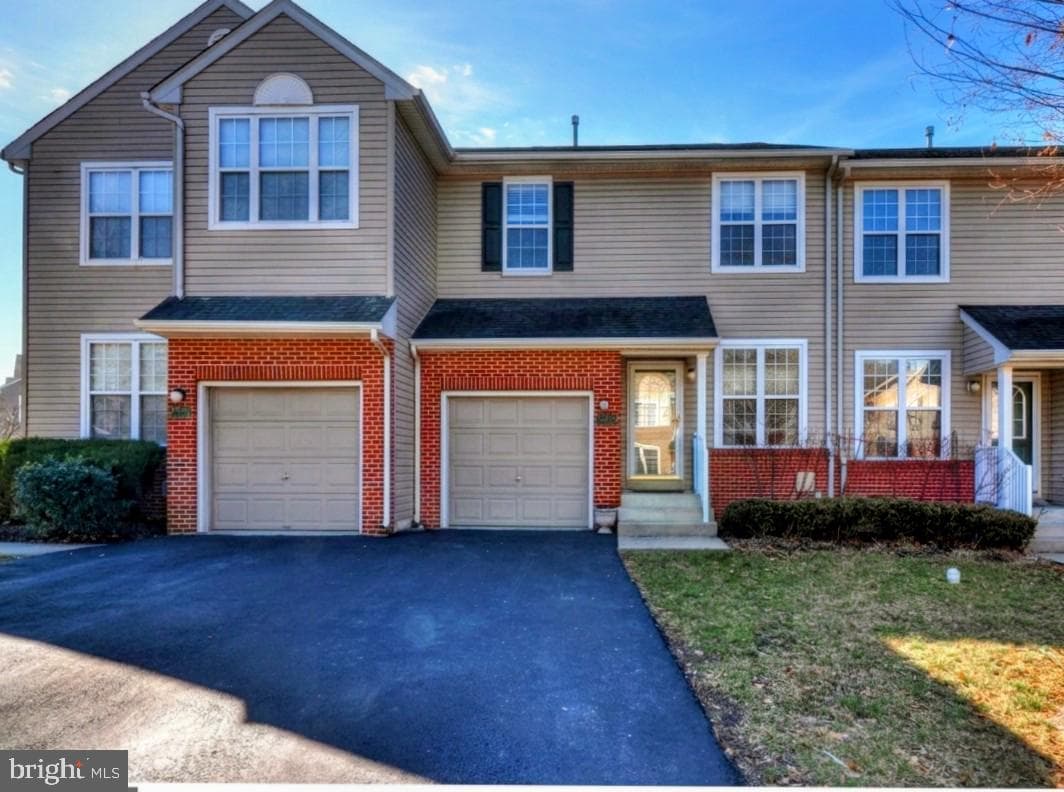 440 Nottingham Lane photo 35