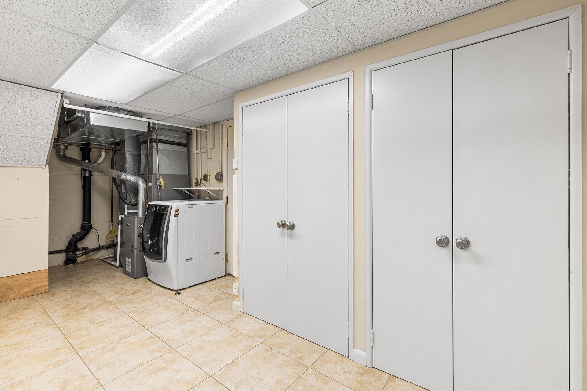 119 E Montgomery Ave # 7 photo 32