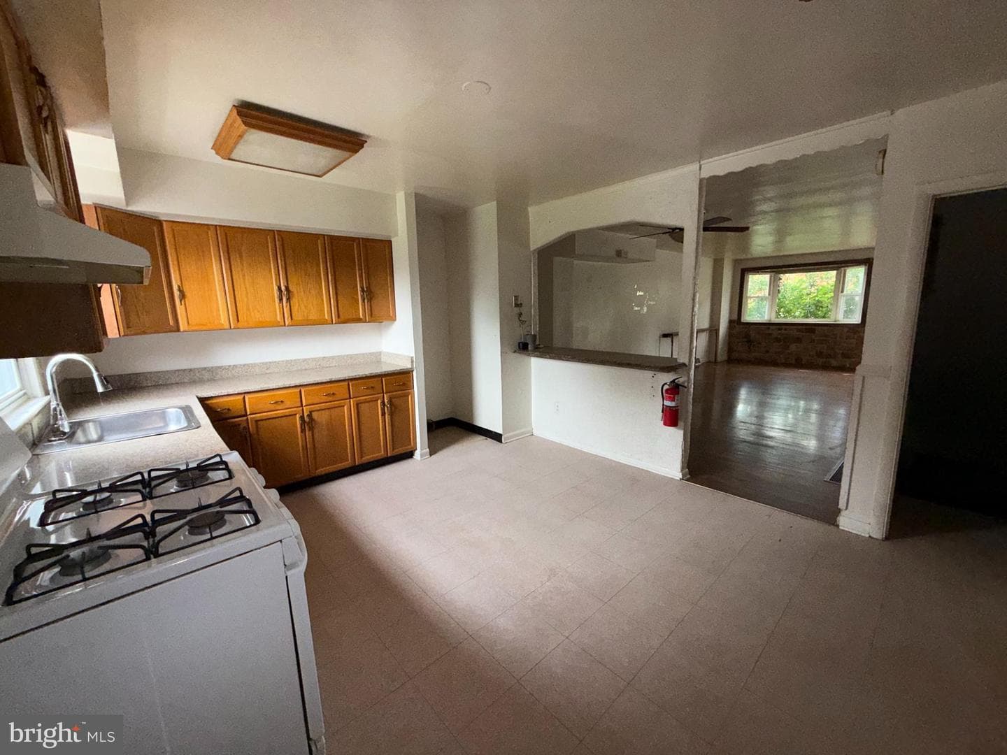 122 Hamilton Street photo 5
