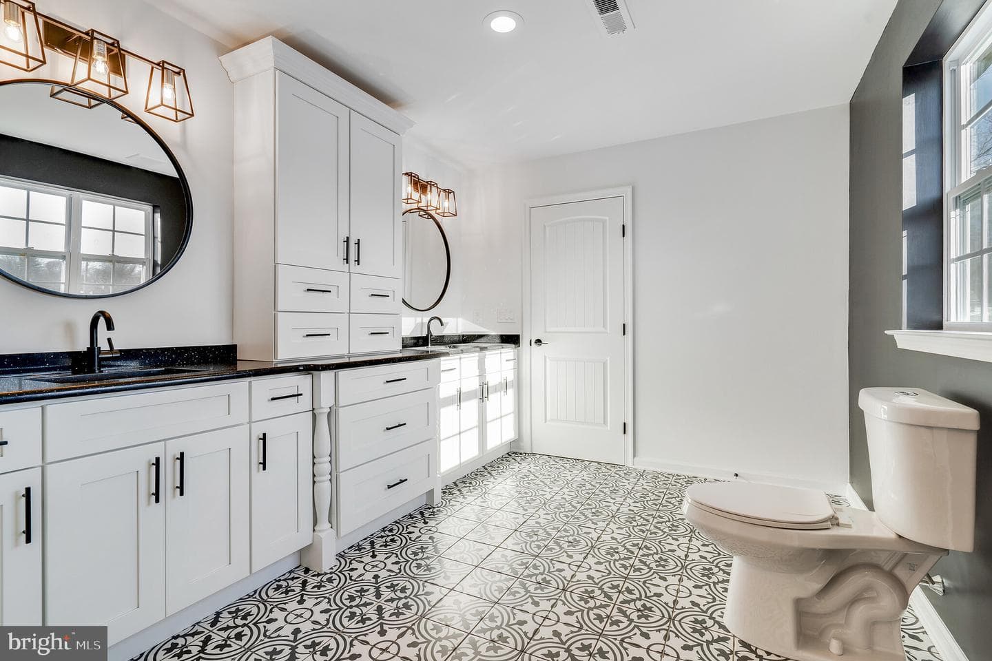 186 Byberry Rd. photo 22