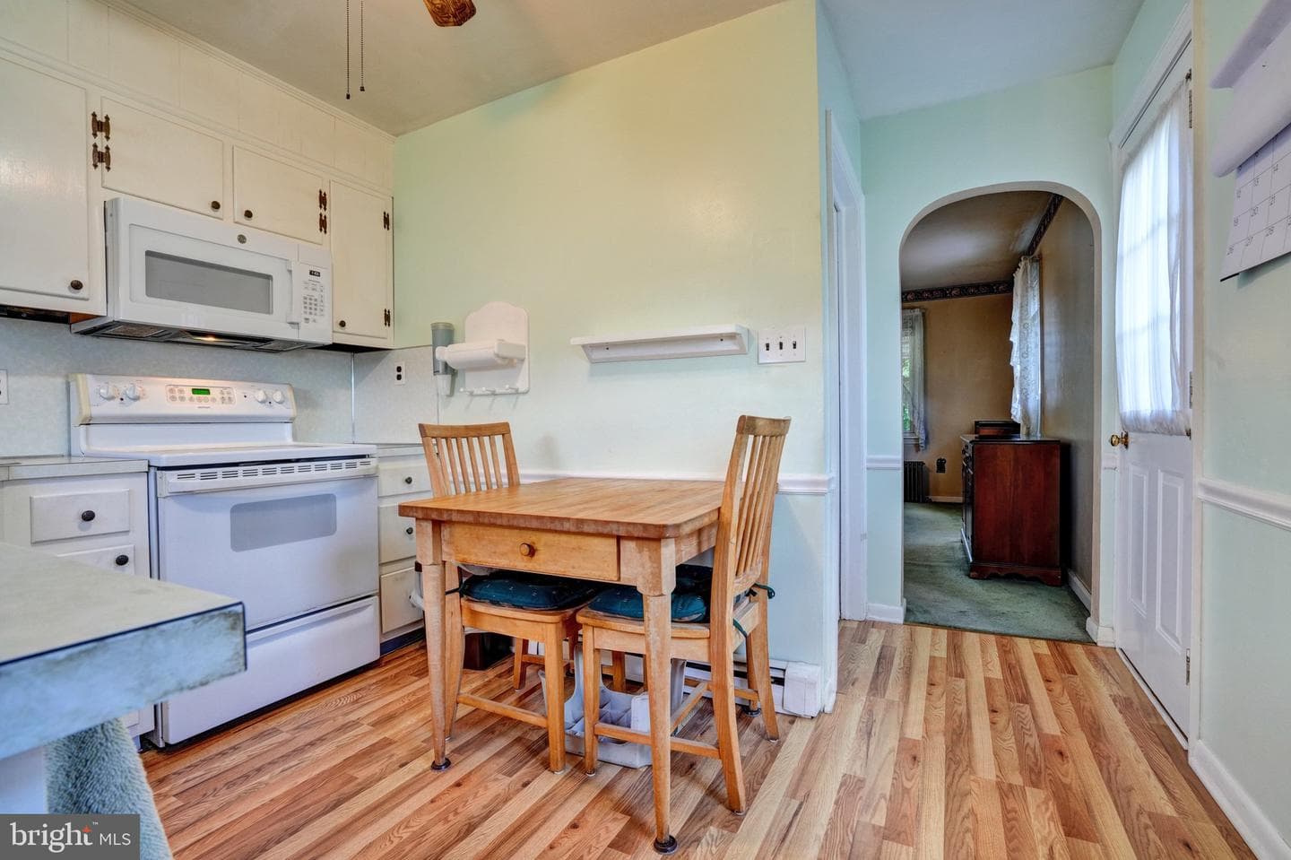 813 N Adams Street photo 24
