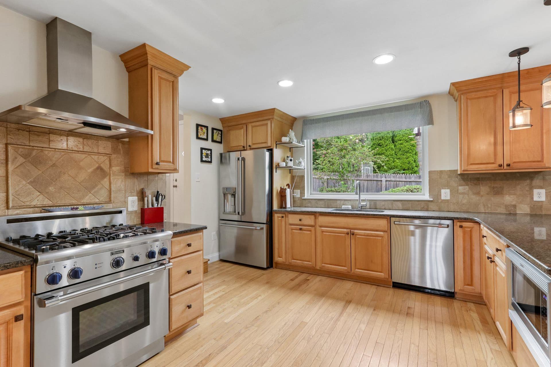 1357 Drayton Lane photo 10