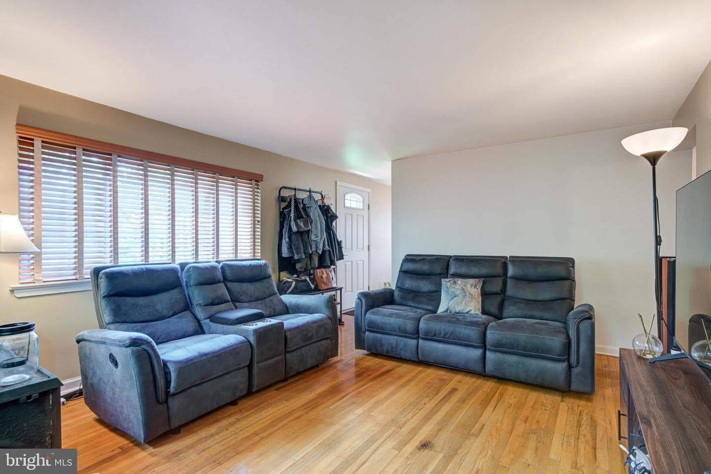 535 Beecher Avenue photo 7