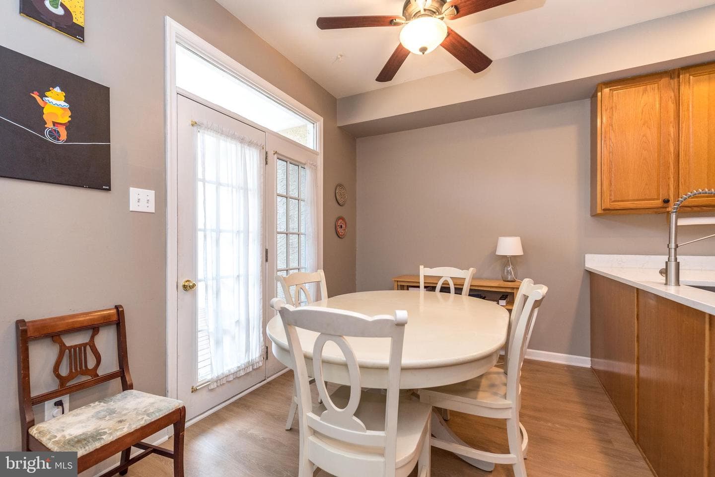 101 Oxford Court #143 photo 7