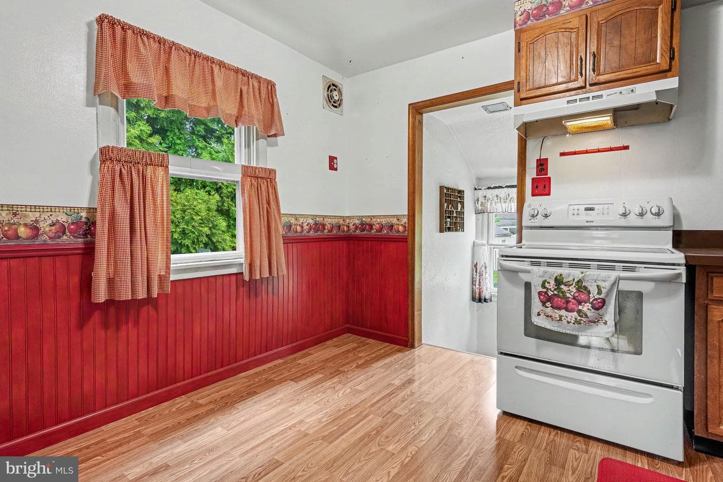 234 Oakdale Avenue photo 12