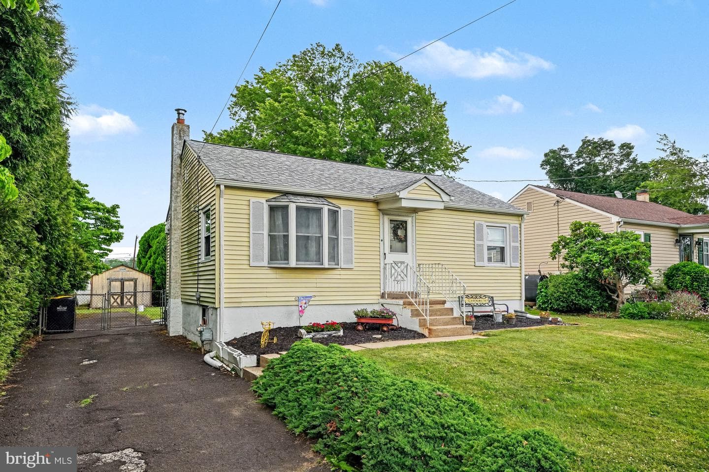 234 Oakdale Avenue photo 5