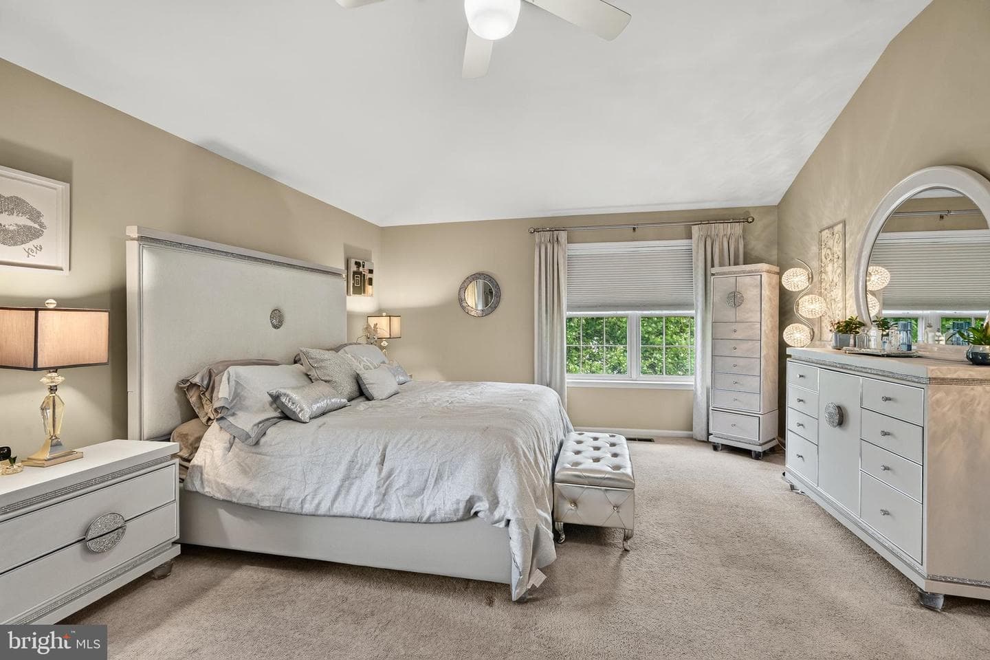 10 Surrey Lane photo 16