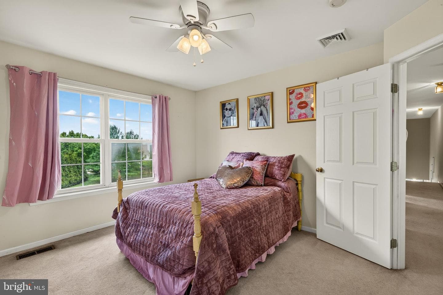 10 Surrey Lane photo 21