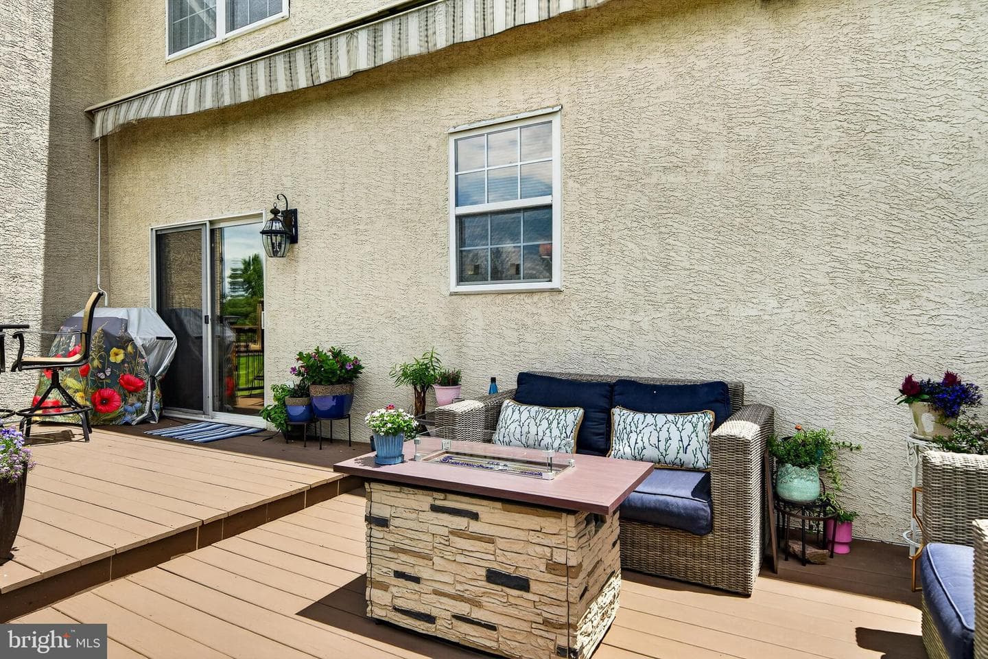 10 Surrey Lane photo 34