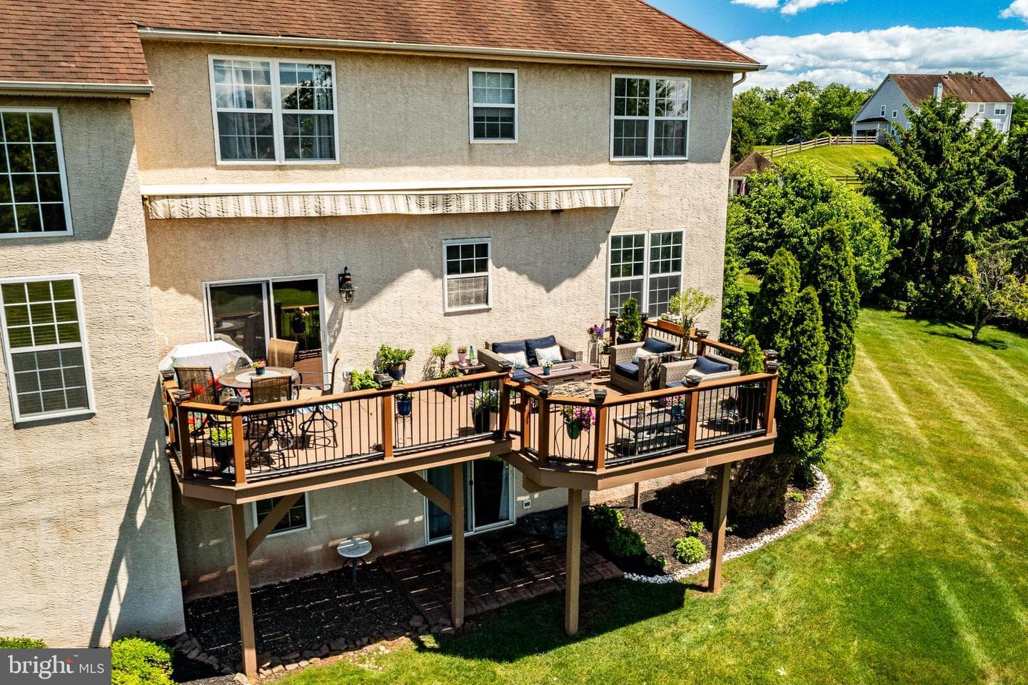 10 Surrey Lane photo 42