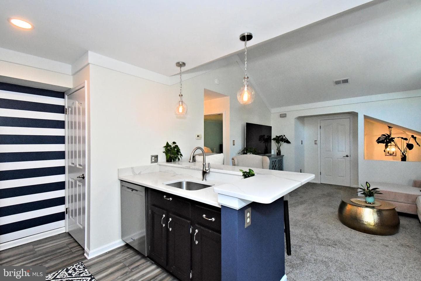 102 Foxmeadow Drive #condo 102 photo 15