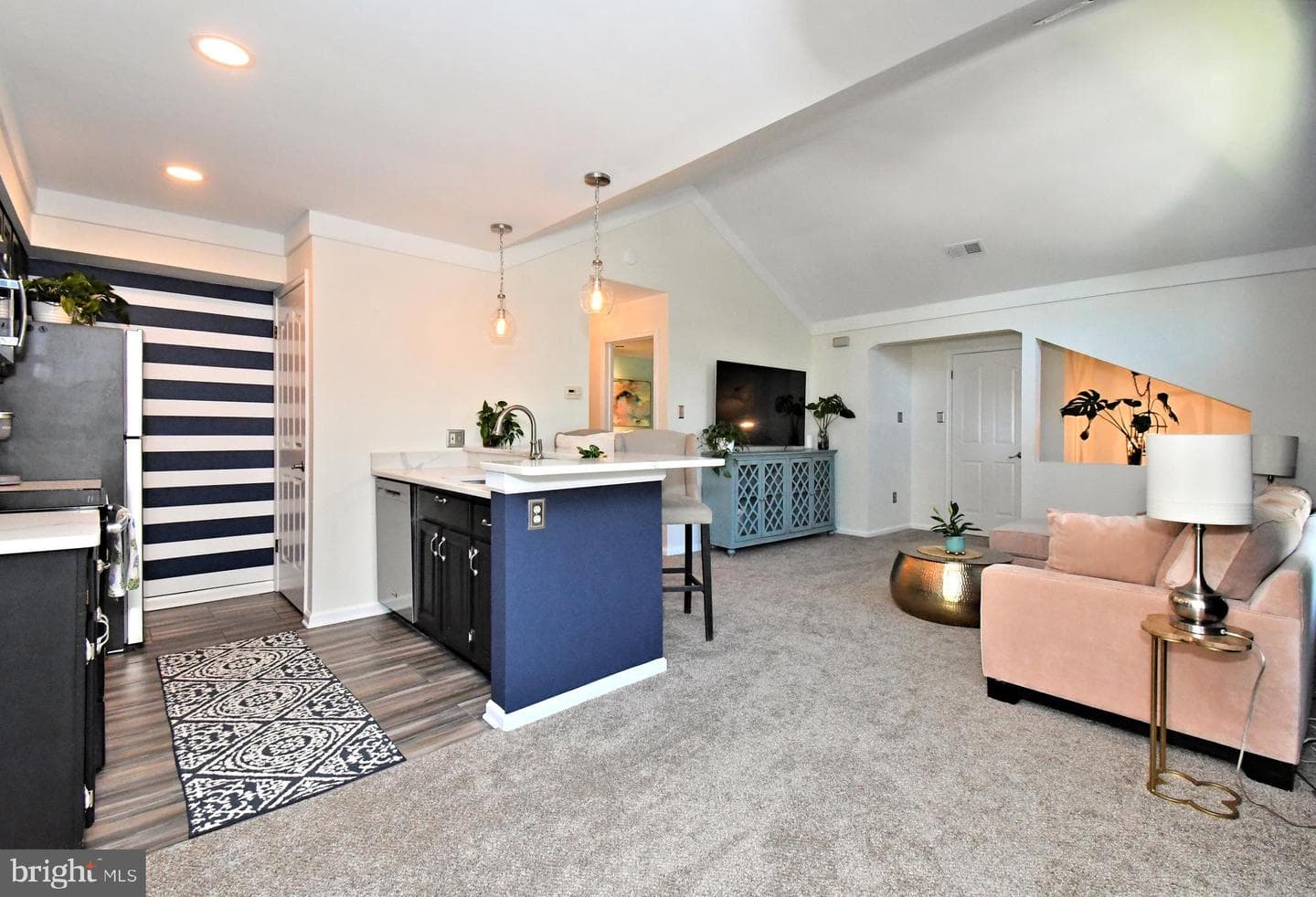 102 Foxmeadow Drive #condo 102 photo 18