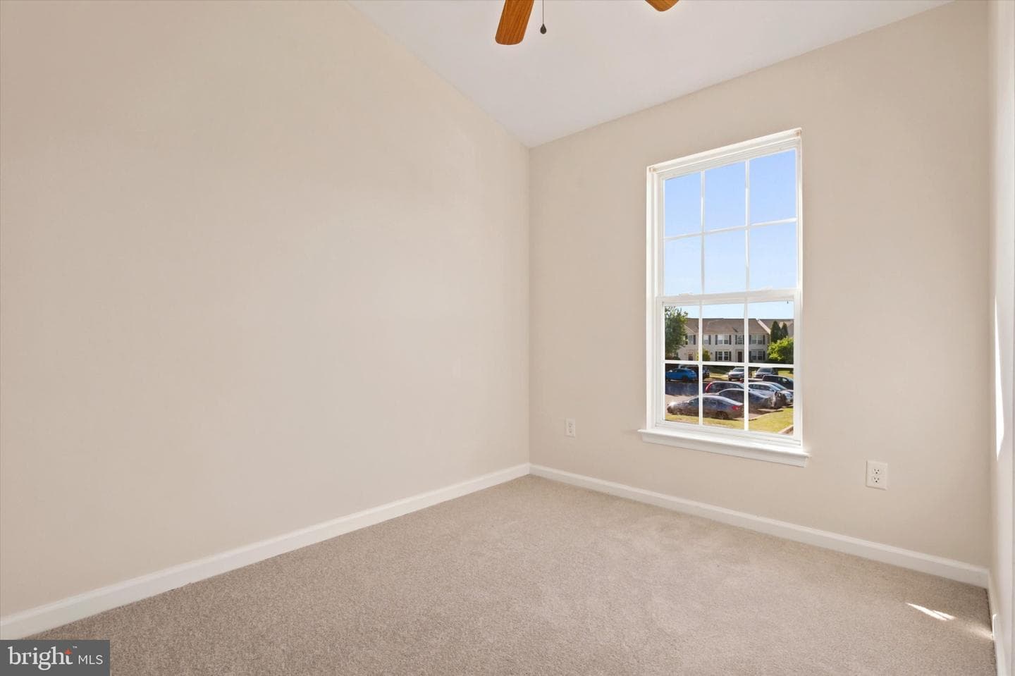 1282 Hunter Lane photo 10