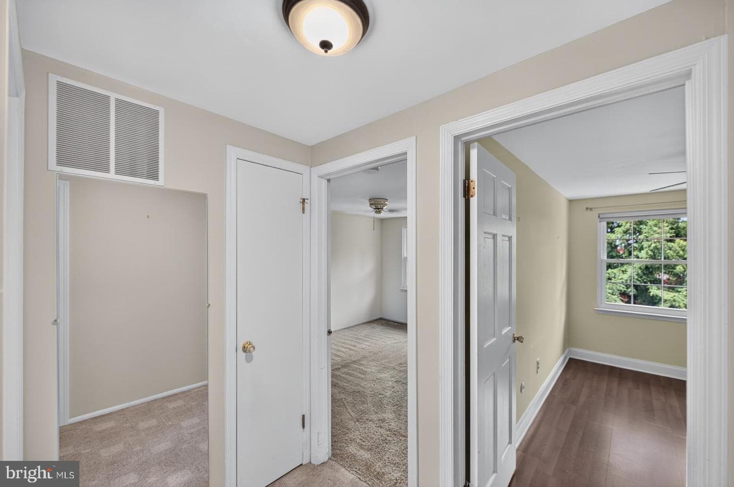 306 Livingston Court photo 16