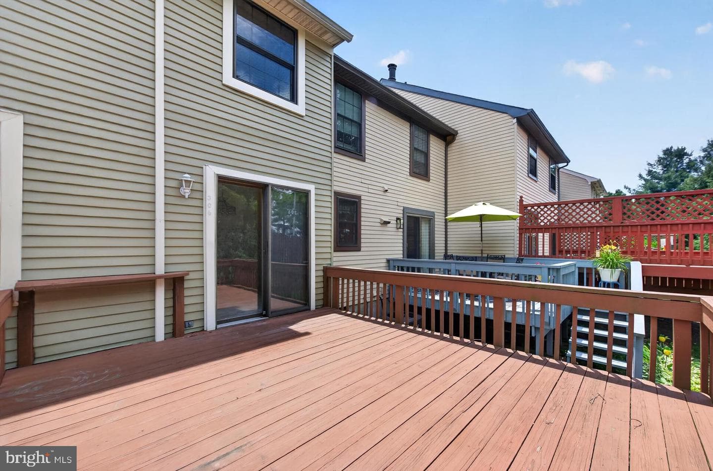 306 Livingston Court photo 36