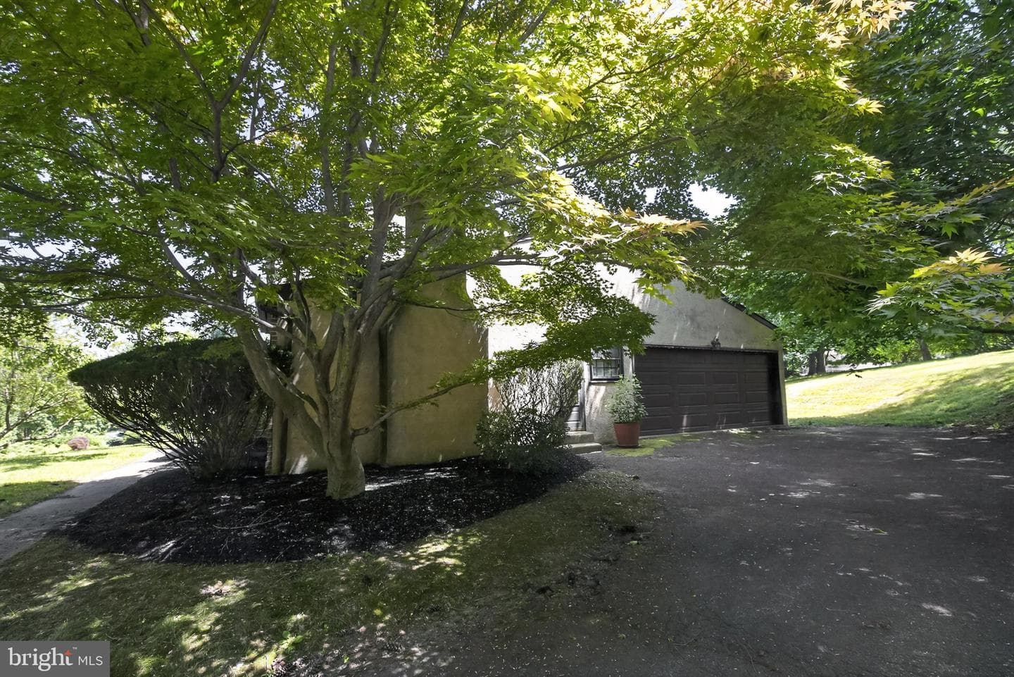 1429 Hopeland Road photo 5