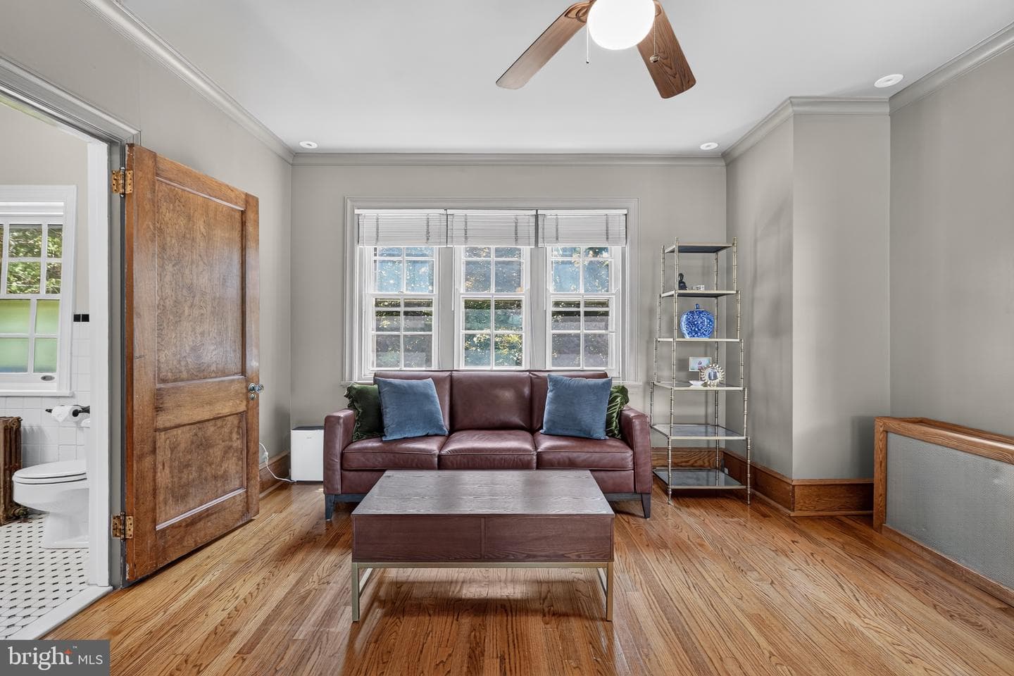 1 Latham Park photo 31