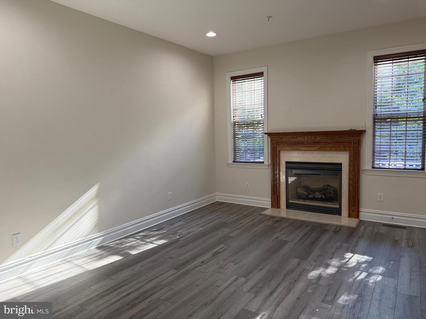 25 Breyer Court #25-E photo 30