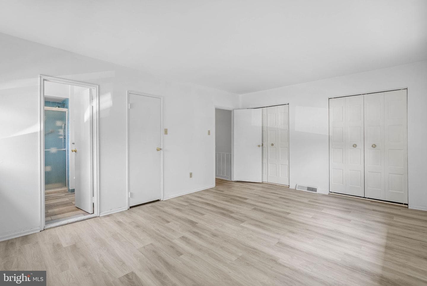 104 Hampstead Drive photo 18