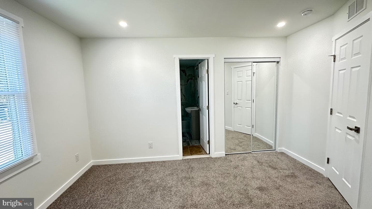 1700 Beech Avenue photo 20