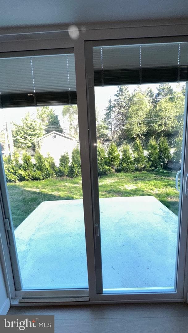 1700 Beech Avenue photo 55