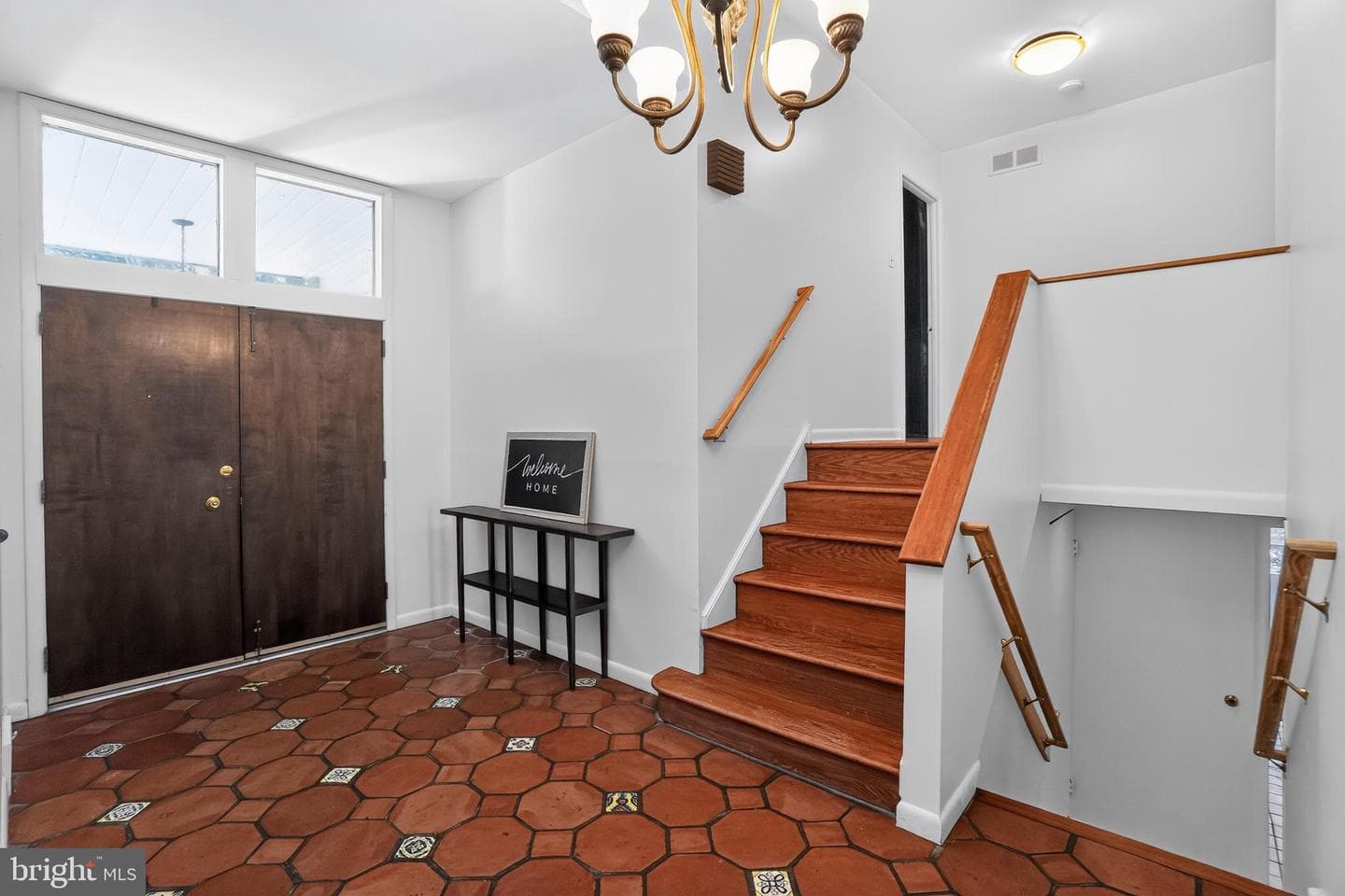 1904 Quill Lane photo 4