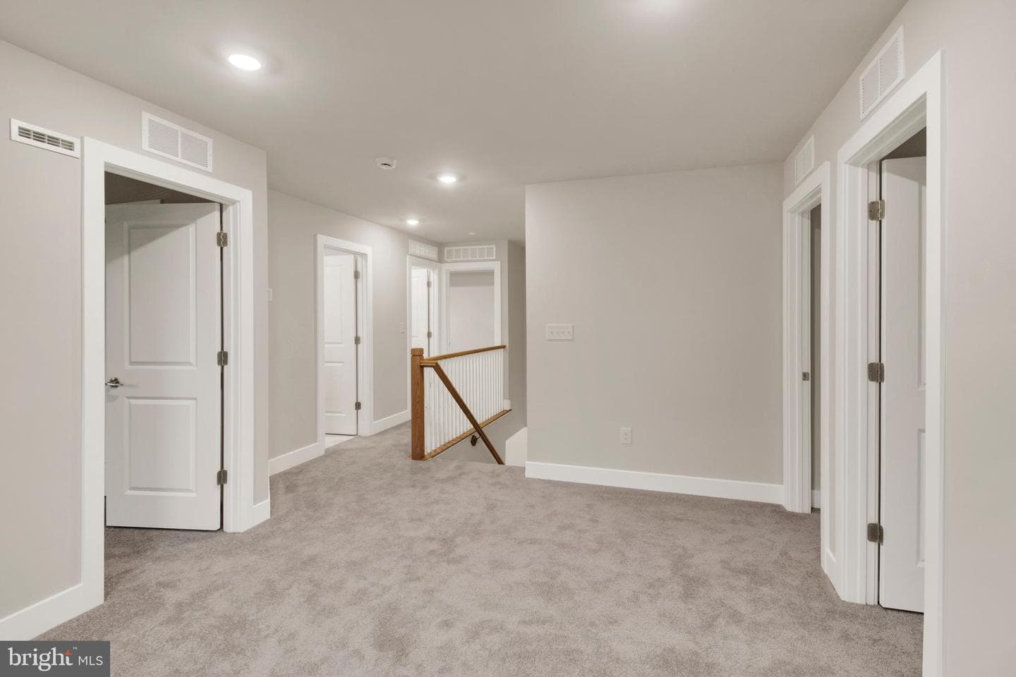 24 Steiner Way photo 11
