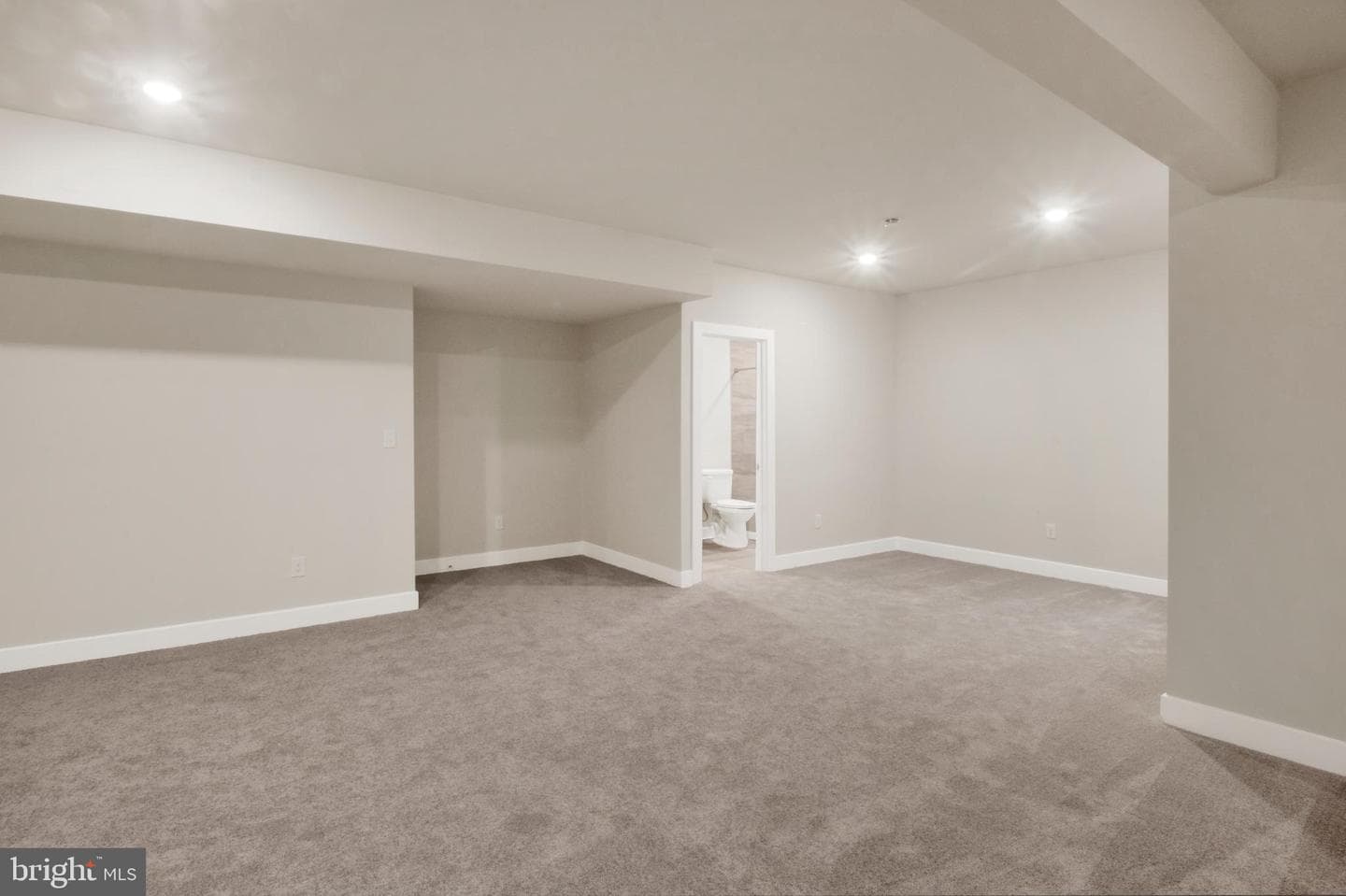 24 Steiner Way photo 27
