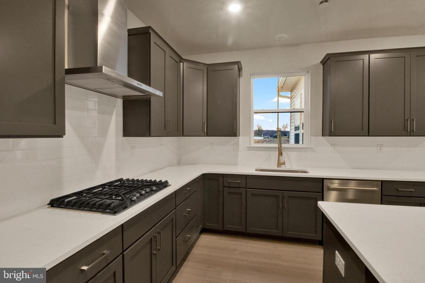 24 Steiner Way photo 5